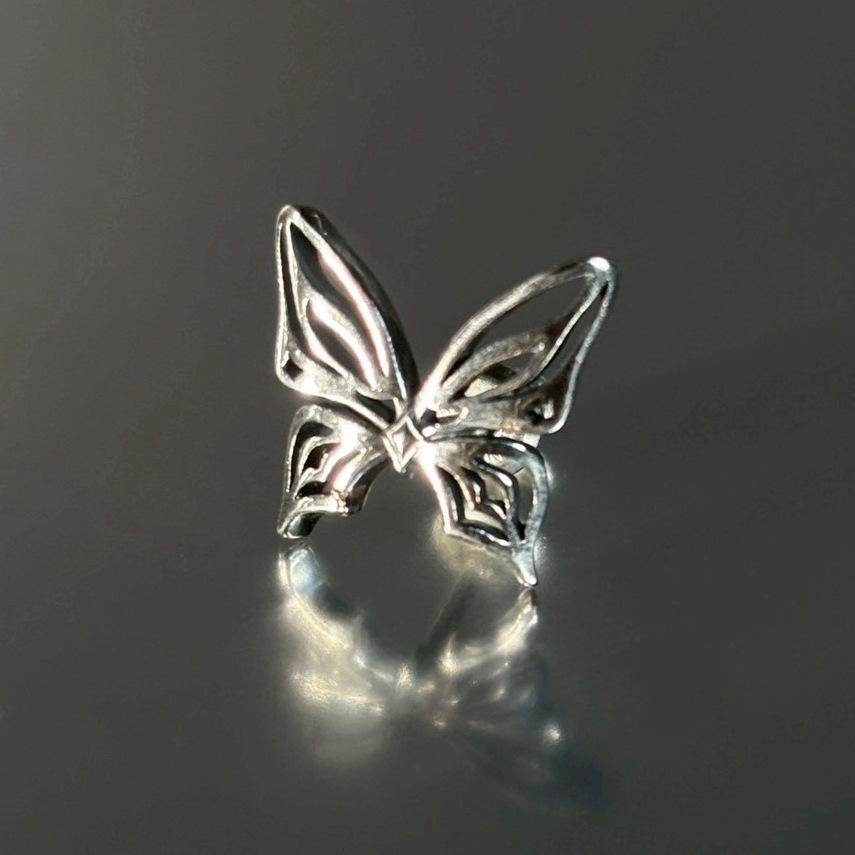 ≪DEAL TEARS/ディールティアーズ≫スタッズバタフライピアス