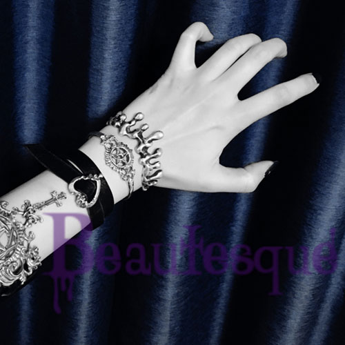 ≪Beautesque/ビュウテスク≫Devil Summoning-bangle　