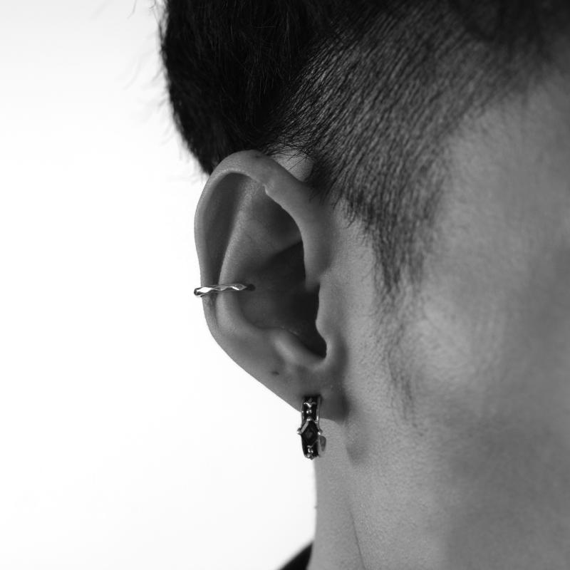 ≪Lord Camelot/ロードキャメロット≫イヤーカフ