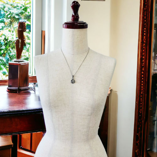 ≪Artemis Kings/アルテミスキングス≫幸せのクラウンコインペンダント AKP0143