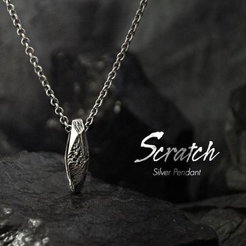 ≪DAgDART/ダグダート≫シルバーペンダント 「Scratch」 (メンズ)
