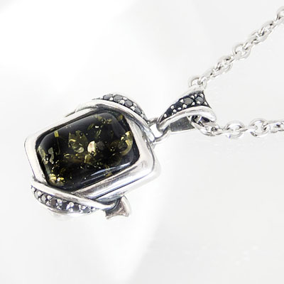 ≪FatimaDesign/ファティマデザイン≫サン・シュエール　スクエア　アンバーペンダント/チェーン付