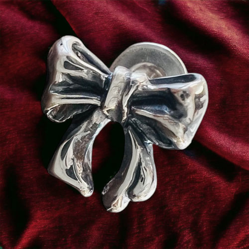 ≪Beautesque/ビュウテスク≫Melt Ribbon pierce/シルバーピアス