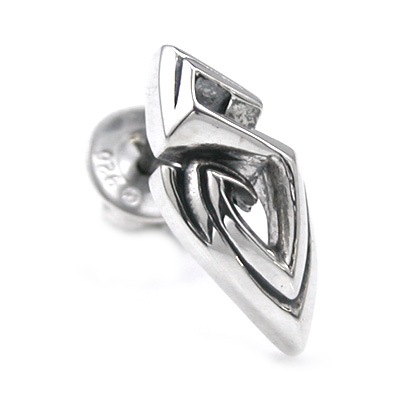 ≪DAgDART/ダグダート≫【Megalodon】シルバーピアス  