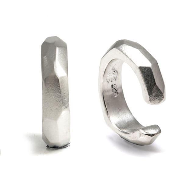 ≪DAgDART/ダグダート≫イヤーカフ シルバー 925 