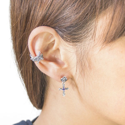 ≪Artemis Kings/アルテミスキングス≫ローズクロスドロップピアス AKE0081