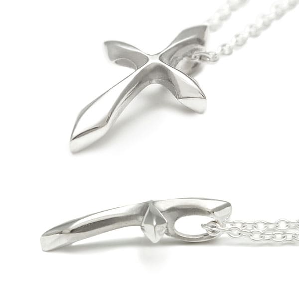 ≪DAgDART/ダグダート≫【レディス】クロス 十字架 シルバーペンダント