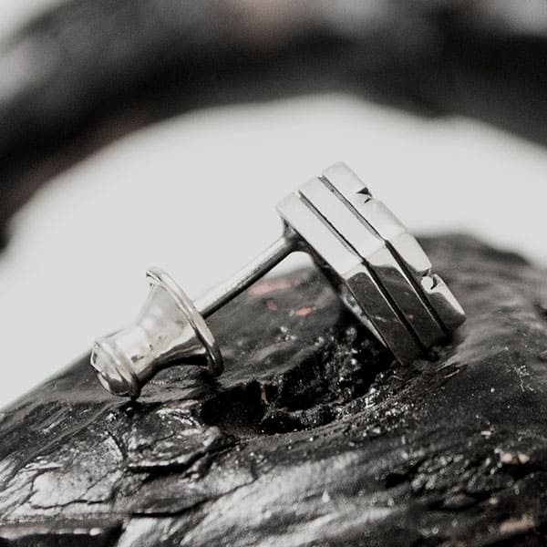 ≪DAgDART/ダグダート≫【Glass】キュービックジルコニア×シルバーピアス 