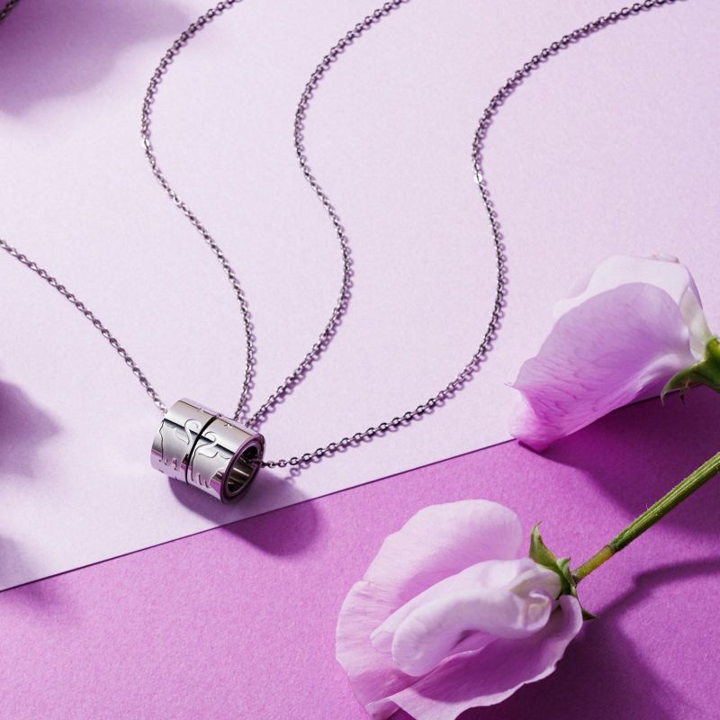 ≪white clover/ホワイトクローバー≫ペアネックレス ステンレス