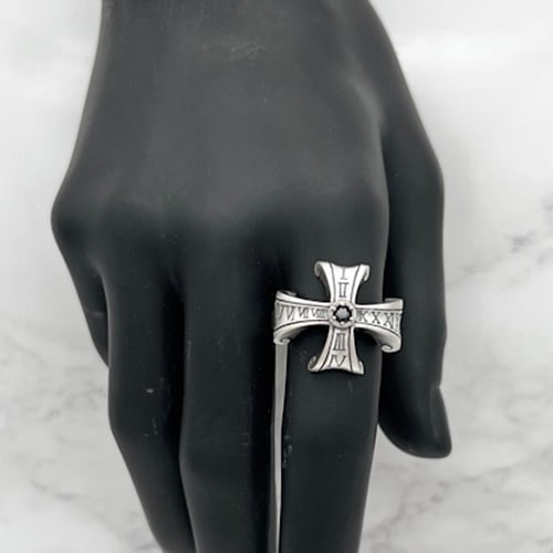 ≪Mad Graffiti/マッドグラフィティ≫アブソリュート クロス”M”リング ブラック 