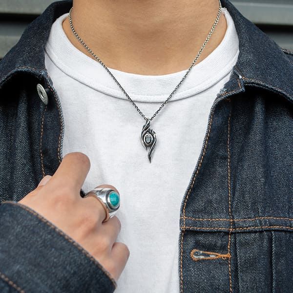 ≪DAgDART/ダグダート≫【blast -In the Haze-】ブラックキュービックジルコニア×シルバーペンダント 