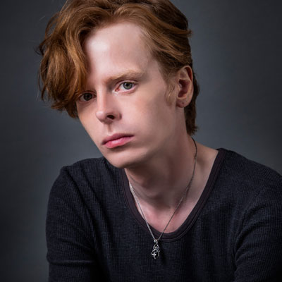 ≪Artemis Kings/アルテミスキングス≫ラウンドクラウンクロスペンダント　AKP0130