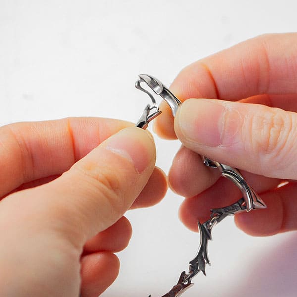 ≪DAgDART/ダグダート≫【Lindwurm】翼竜「リンドブルム」モチーフ シルバーブレスレット