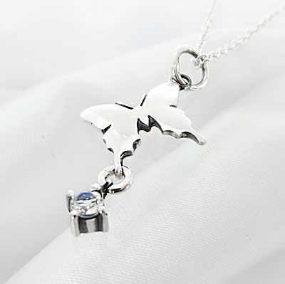 ≪Ageha≫蝶とストーンのペンダントトップ