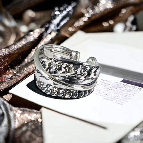 ≪Artemis Kings/アルテミスキングス≫グラデーション喜平イヤーカフ(片耳分)