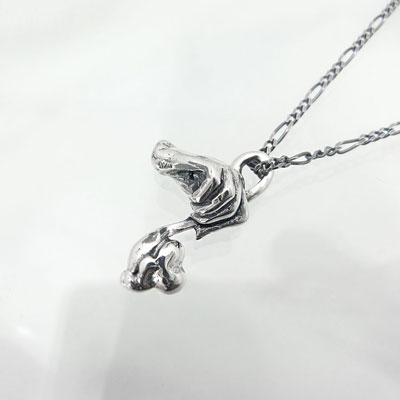 ≪Beautesque/ビュウテスク≫ Monopolism　シルバーペンダント/チェーン付き