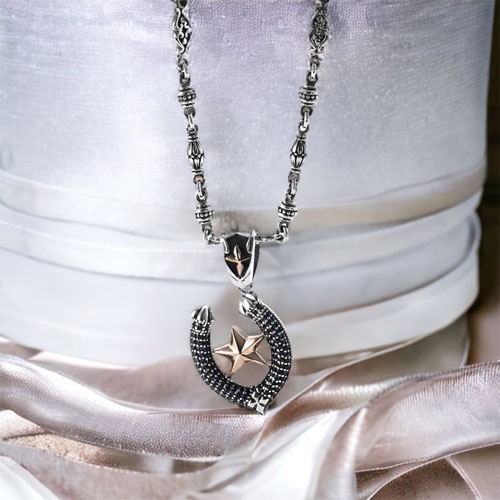 ≪Lord Camelot/ロードキャメロット≫ペンダント/サファイア