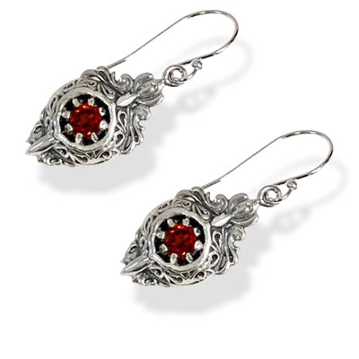 ≪GimmelGarden/ギメルガーデン≫Mirage Amulet （惑わせ封じ）ピアス ガーネット