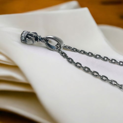 ≪FatimaDesign/ファティマデザイン≫クラウン・チャームSVペンダント