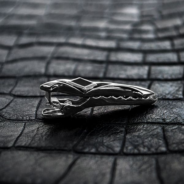 ≪DAgDART/ダグダート≫【Glass】オニキス×シルバーネクタイピン