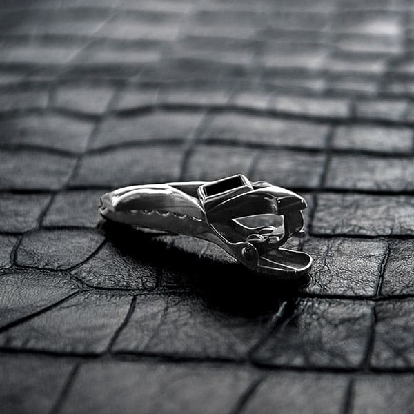 ≪DAgDART/ダグダート≫【Glass】オニキス×シルバーネクタイピン