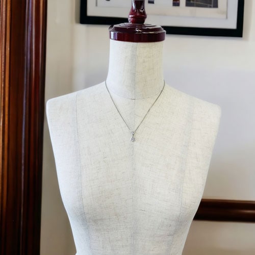 ≪FatimaDesign/ファティマデザイン≫セイントクロス・チャームペンダントWH (チェーン付)