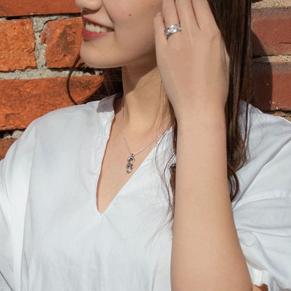 ≪DAgDART/ダグダート≫【ペア】選べる誕生石　アラベスク ストーン×シルバーペアペンダント