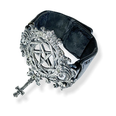 ≪Beautesque/ビュウテスク≫Devil Summoning-brace