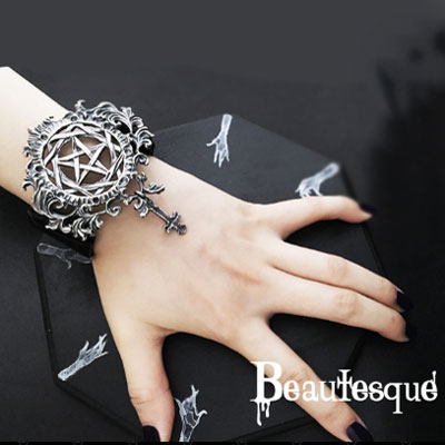 ≪Beautesque/ビュウテスク≫Devil Summoning-brace