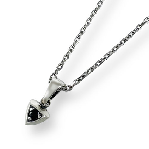 ≪FatimaDesign/ファティマデザイン≫デルタ・チャームペンダント ブラック(チェーン付)