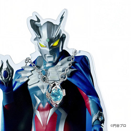 ウルトラマンシリーズ60周年《ULTRAMAN/ウルトラマン》ジュエリーアクリルスタンド/ウルトラマンゼロ