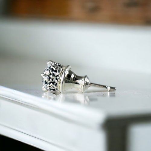 ≪Artemis Kings/アルテミスキングス≫フローラルスタッドCL/片耳分　AKE0066