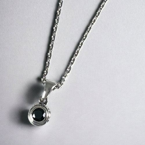 ≪FatimaDesign/ファティマデザイン≫デイスター・チャームペンダントBK (チェーン付)