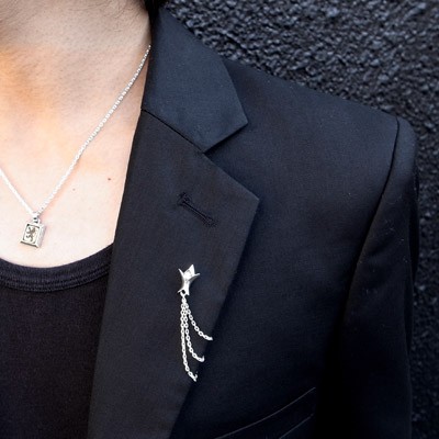 ≪DAgDART/ダグダート≫【Glass】キュービックジルコニア×シルバーロングチェーンラペルピン