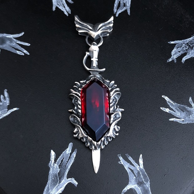 ≪Beautesque/ビュウテスク≫the Darkside-crystal/シルバーペンダント