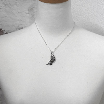 ≪Ageha≫片羽ペンダントトップ