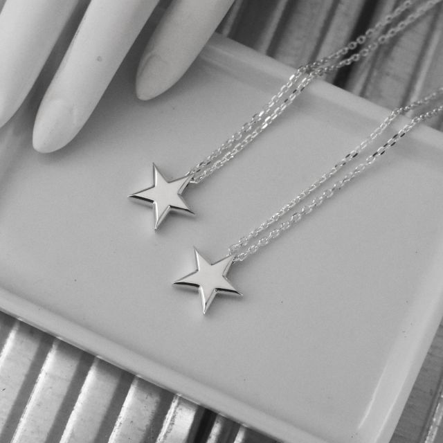 ≪cooldust≫- star motif pendant -（45㎝＋5㎝）