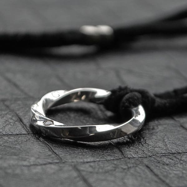 ≪DAgDART/ダグダート≫【Glass】誕生石シルバーペンダント(革紐)