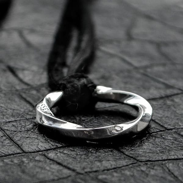 ≪DAgDART/ダグダート≫【Glass】誕生石シルバーペンダント(革紐)