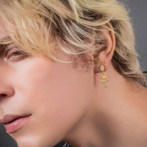 ≪Artemis Classic/アルテミスクラシック≫タイニーパヴェクロスピアス ACE0194