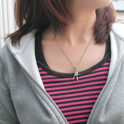 ≪PennyBlack/ペニーブラック≫ロックなメロイックサイン シルバーペアペンダント