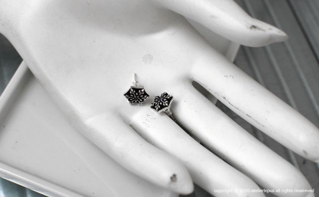 ≪cooldust≫- snow shadow pierce -