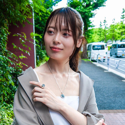 ≪AQUA SILVER/アクアシルバー≫幸せのシックスペンスコイン・リボルブネックレス