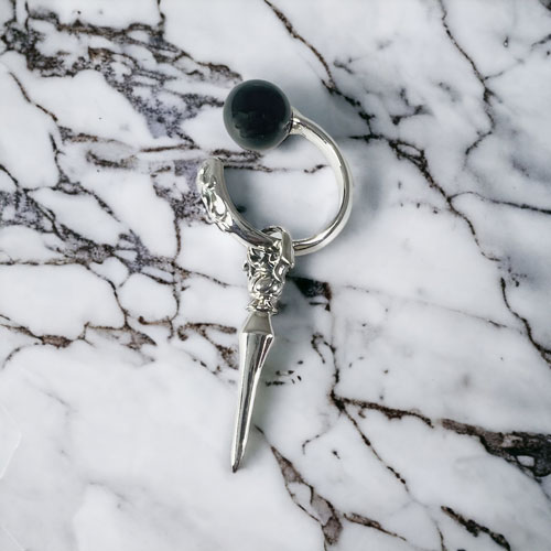 ≪Artemis Kings/アルテミスキングス≫オニキススピアーイヤーカフ