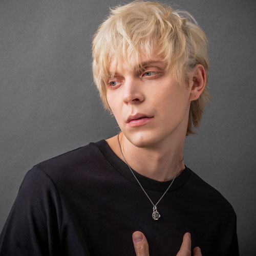 ≪Artemis Kings/アルテミスキングス≫オーバルクラウンペンダントラブラドライト