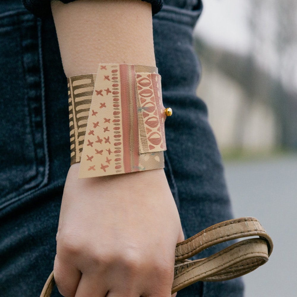 AYA 　セラム5箱 ダーマセラム アゼライン酸5% 吸水リストバンド付きセット