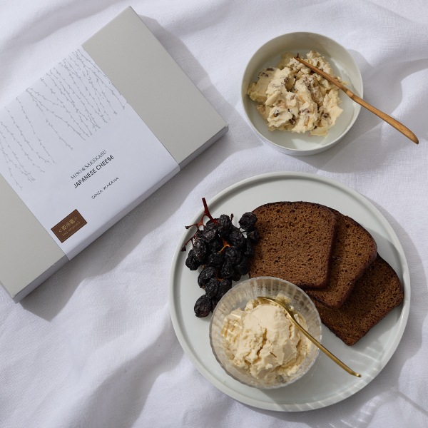 銀座のチーズ 詰合せ（味噌・いぶりがっこ・奈良漬＆ペッパー）