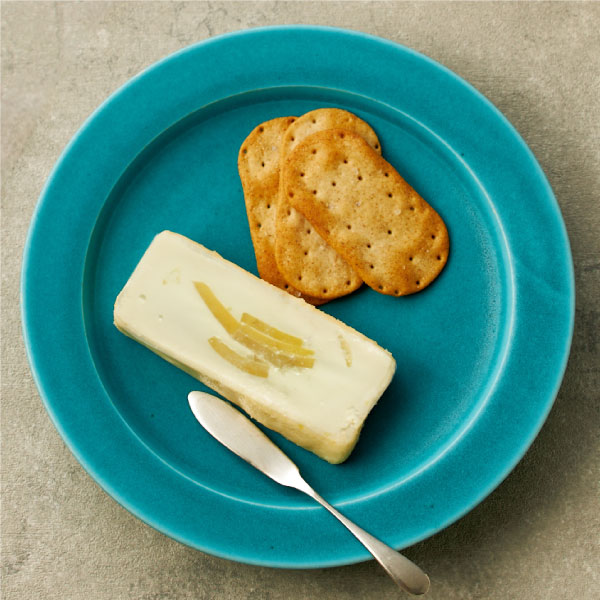 チーズの酒粕漬 -ベルガモット- （60g）
