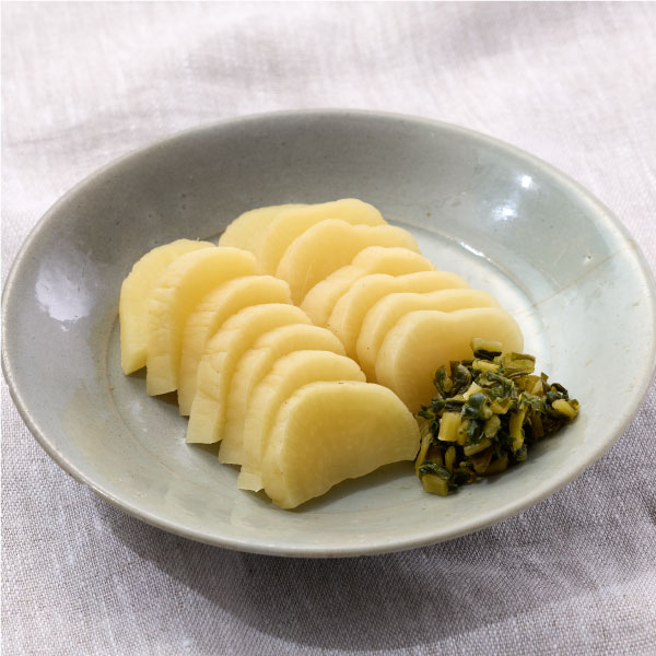 【数量限定】葉付き新漬たくあん「昔気質」（1月31日までのお届け）