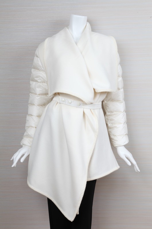 モンクレールニットケープショートポンチョM